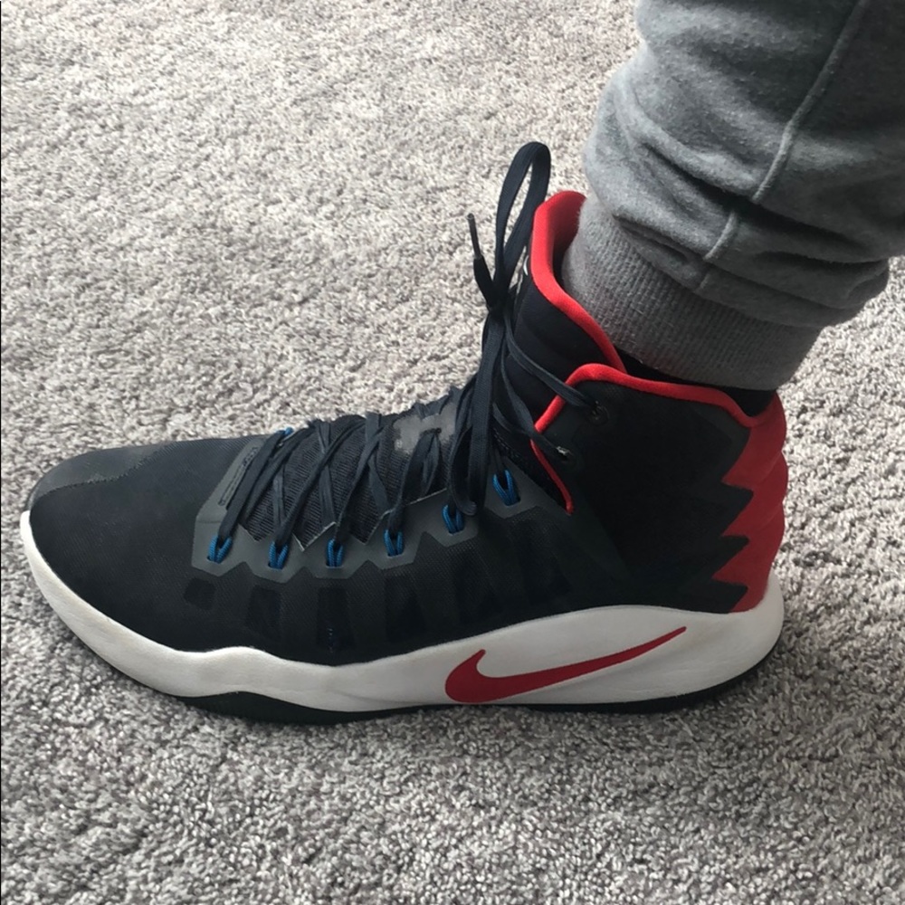 Nike Basketball Shoes Size 12 Hyperdunk